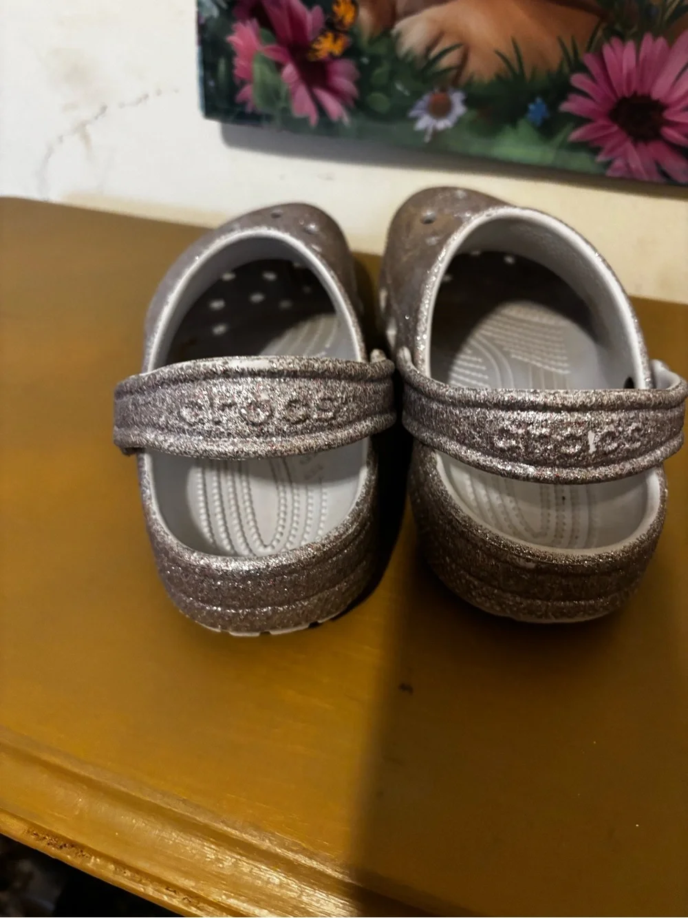 CROCS Kids Glitter Water Clogs in Sparkle Pink-Taupe J2